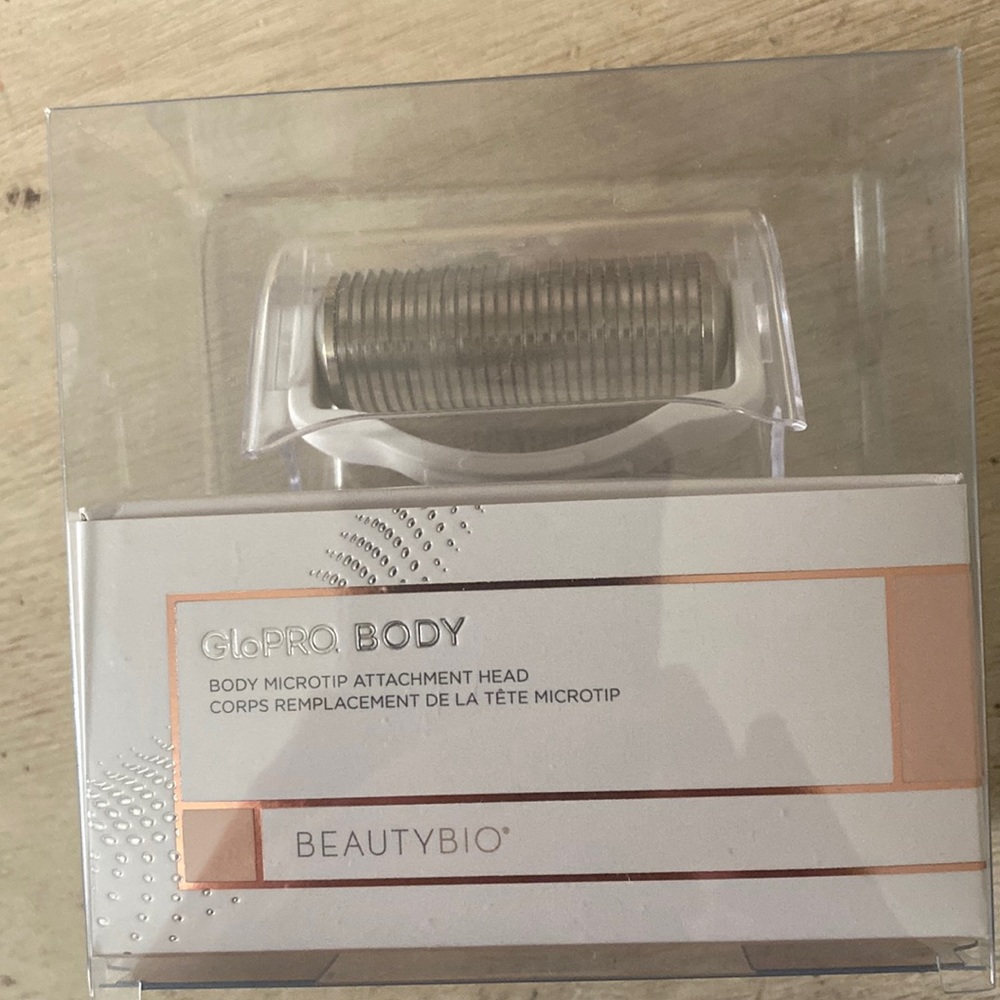 GloPro body microtips attachment head